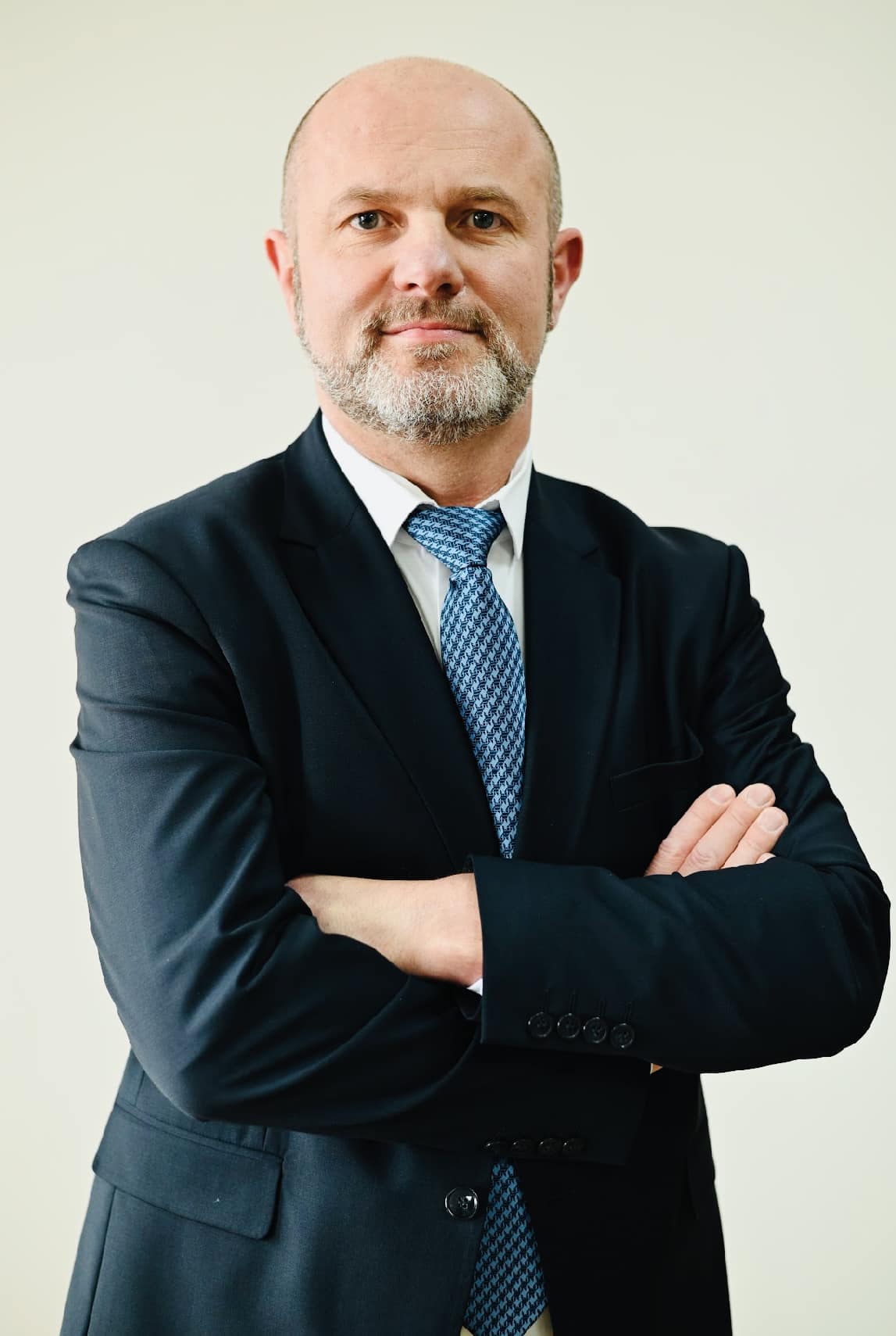 IGOR MAXIM